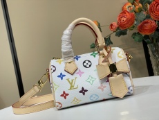 L*ouis V*uitton Top Bag  16*11*9CM