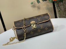 L*ouis V*uitton Top Bag  20.5*11*6 CM