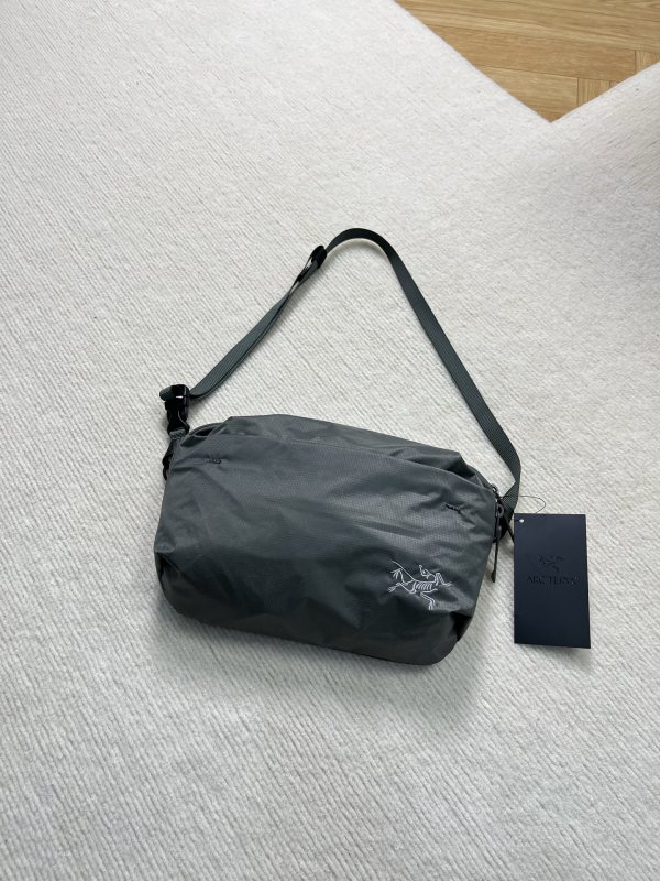 A*rc‘Teryx Top Quality Bag