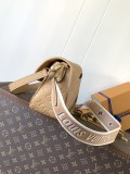 L*ouis V*uitton Top Quality Bag 23*16*8.5CM