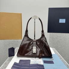 P*rada Top Quality Bag  32*19*10CM