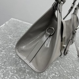 P*rada Top Quality Bag  32*19*10CM