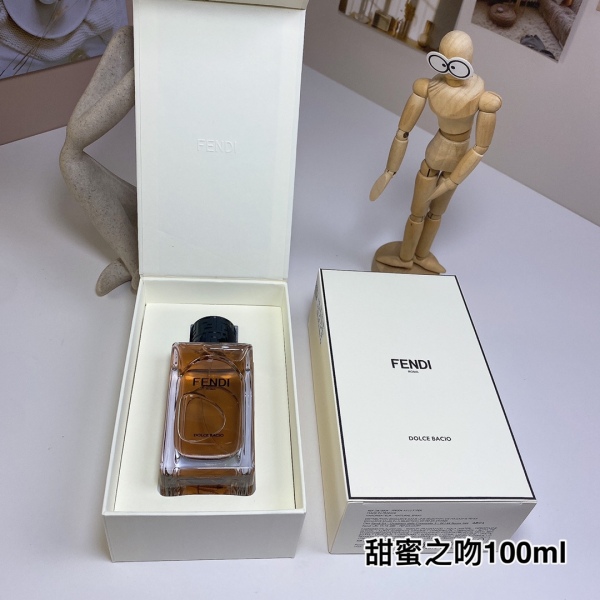 p*erfume 100ML