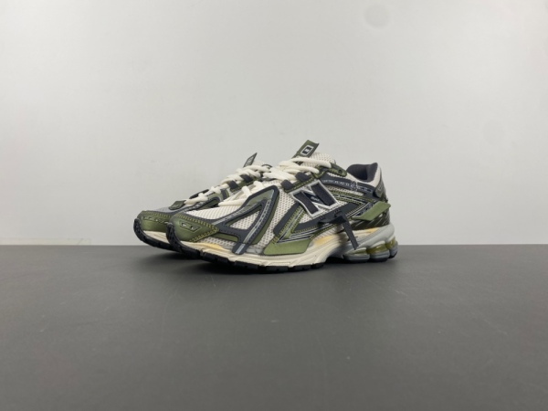 N*ew B*alance Top Quality Sneakers U1906ANA