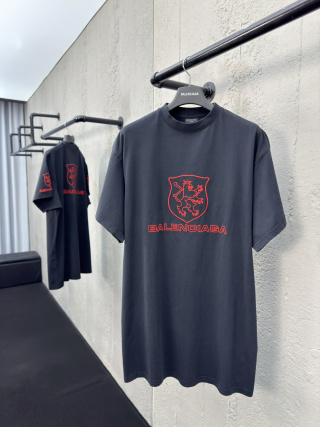 B*ALENCIAGA Top Quality Clothes