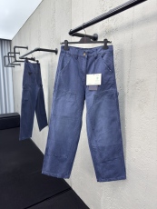 P*rada Top Quality Clothes