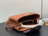 L*ouis V*uitton Top Bag 18*9*27CM