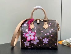 L*ouis V*uitton Top Bag  19*15*25CM