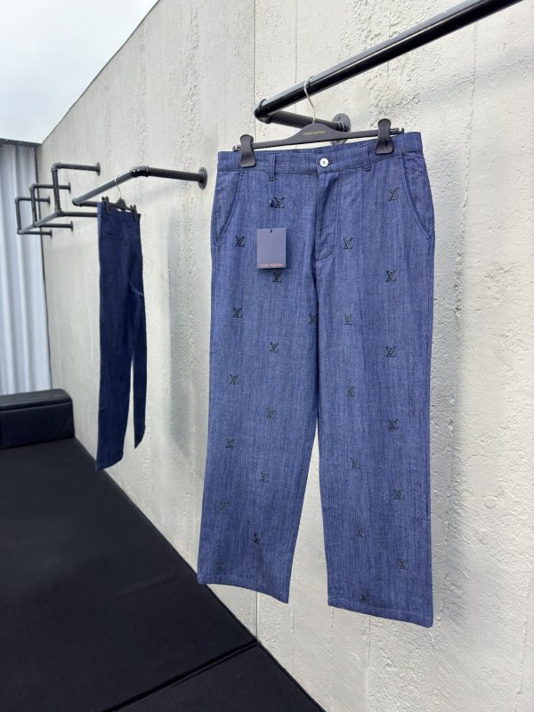 Copy L*V Top Quality Clothes