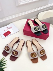 Women V*alentino Top Quality Sandals