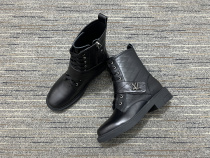 Women L*ouis V*uitton Top Quality Sneakers
