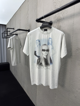 B*ALENCIAGA Top Quality Clothes