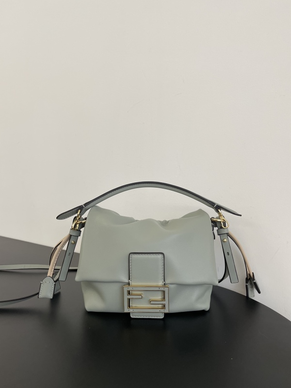 F*endi Bag Top Quality  16*10*13CM