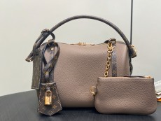 L*ouis V*uitton Top Bag  25*15*15CM