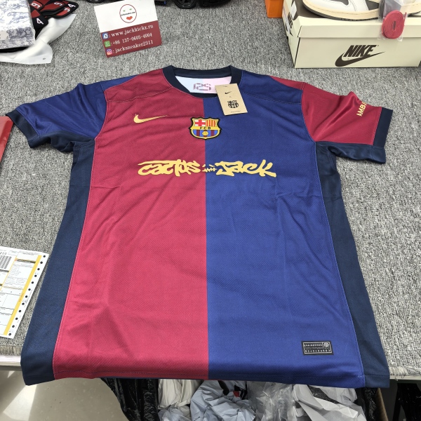 Can customize name and number    more Jerseys please message us on whatsapp for links