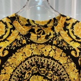 V*ersace Top Quality Suit