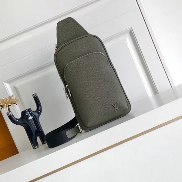 L*ouis V*uitton Top Bag  20*31*7CM