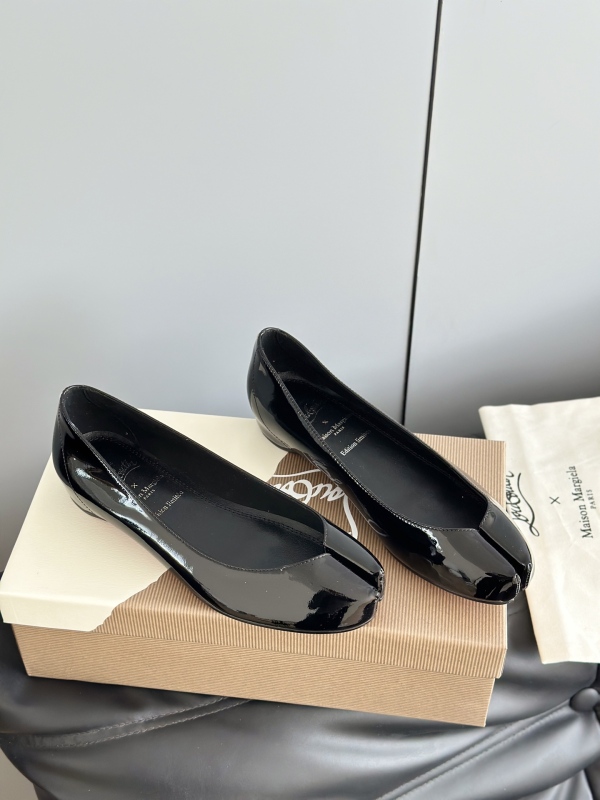 Women  C*hristian L*ouboutin X M*aison M*argiela Top Quality Sandals