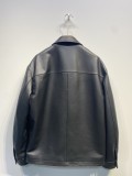 P*rada Top Quality Clothes