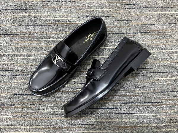 Men L*ouis V*uitton Top Quality Loafer
