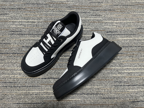 Men  G*venchy Top Quality Sneakers