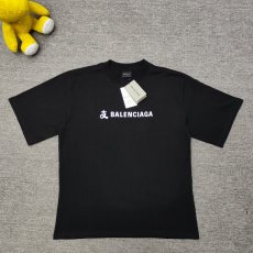 B*ALENCIAGA Top Quality Clothes