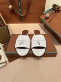 Women L*oro P*iana Top Quality Sandals020