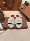 Women L*oro P*iana Top Quality Sandals001