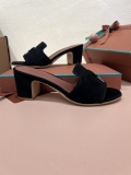 Women L*oro P*iana Top Quality Sandals