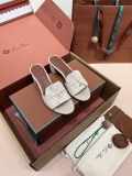 Women L*oro P*iana Top Quality Sandals
