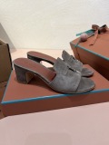 Women L*oro P*iana Top Quality Sandals