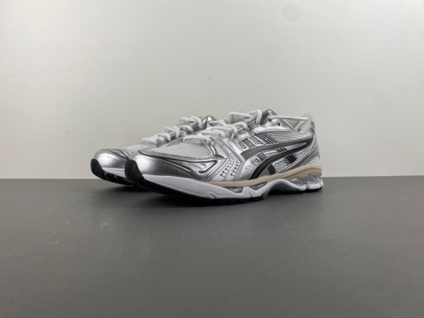 ASICS GEL-Kayano 14  1203A537-110