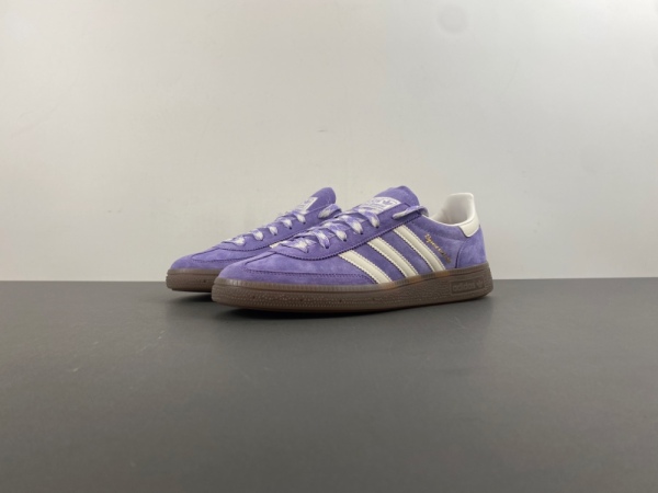 Handball 'Magic Lilac Gum'  KI5935
