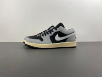 J*ordan 1  Low HQ2010-012