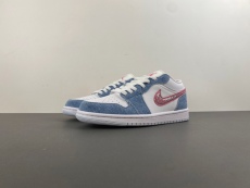 J*ordan 1  Low HQ2001-400