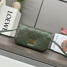 L*oewe  Bag Top Quality 20*6*13CM
