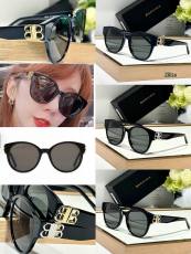 B*ALENCIAG Glasses Top Quality