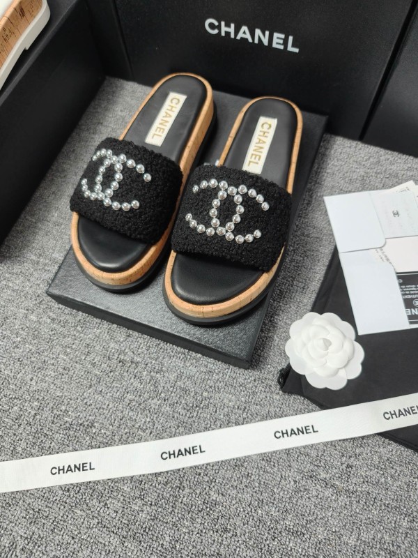 Women C*hanel Top Quality Slippers