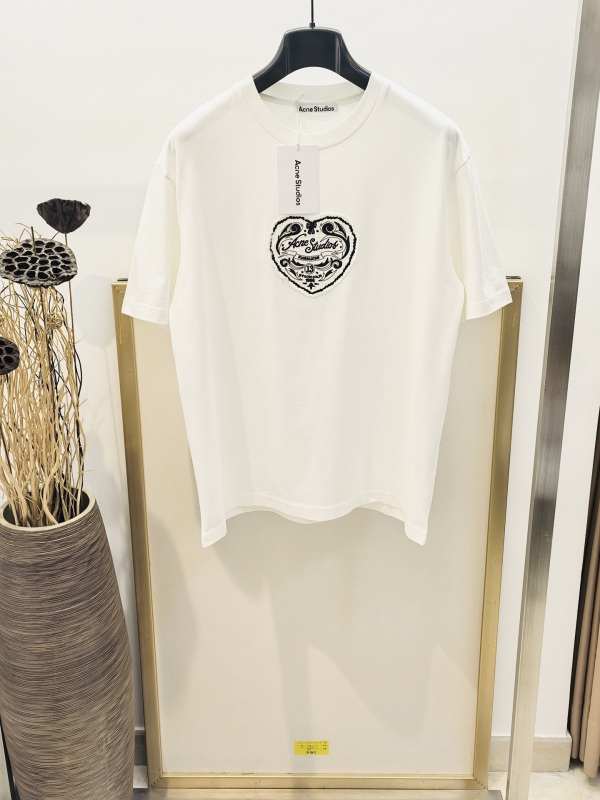 A*cne S*tudios Top Quality Clothes