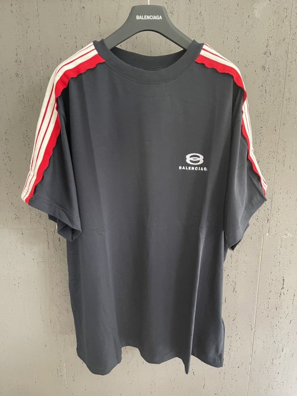B*ALENCIAGA Top Quality Clothes
