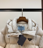 P*rada Top Quality Clothes