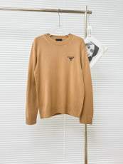 P*rada Top Quality Clothes