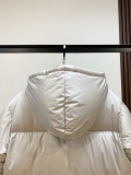 P*rada Top Quality Clothes