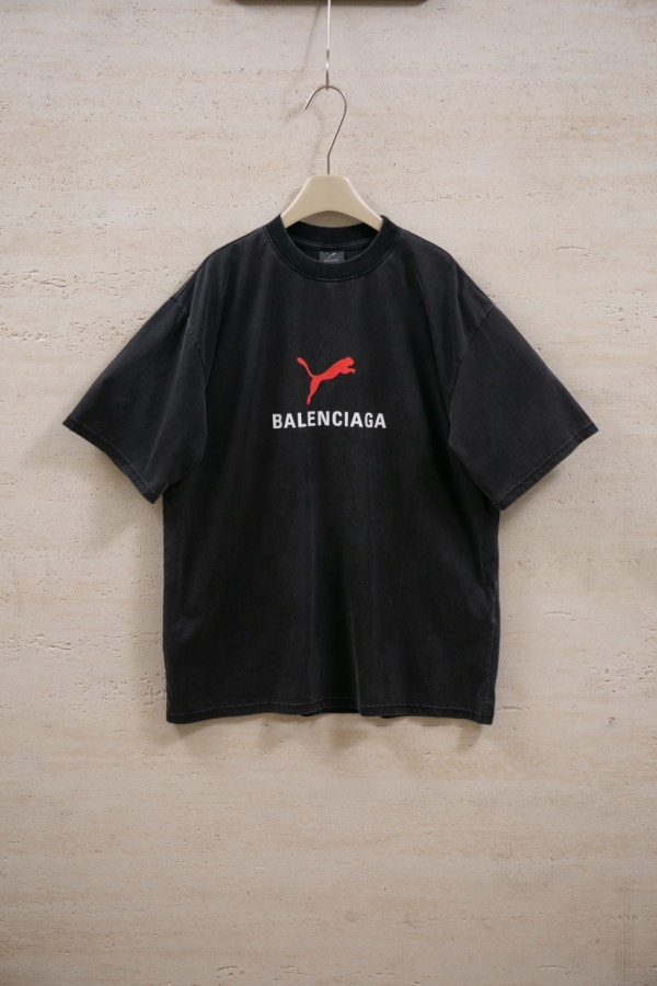 B*ALENCIAGA Top Quality Clothes