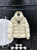 P*rada Top Quality Clothes