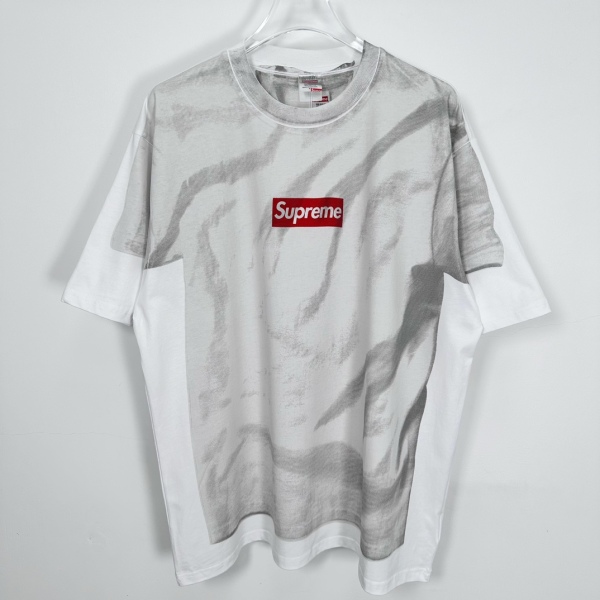 S*upreme Top Quality Clothes