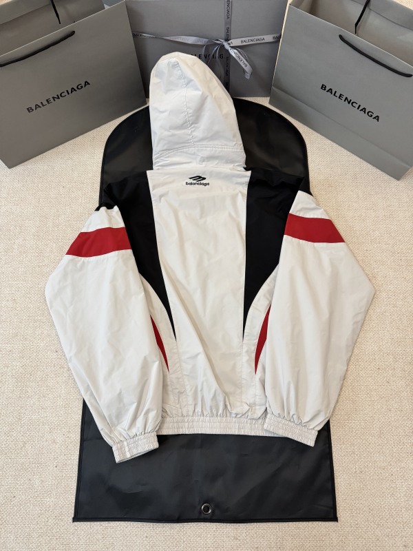 B*ALENCIAGA Top Quality Clothes