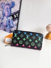 L*ouis V*uitton Top Quality Wallets  10*19*2CM