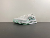 Pegasus Premium  HQ2593-103