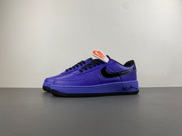 K*obe B*ryant x F*C B*arcelona x A*ir F*orce 1 Low Protro  II7062-500